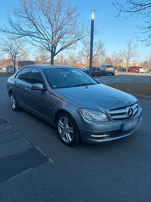 Gebraucht Mercedes C350 231 PS (169 kW) 2010 Grau Limousine