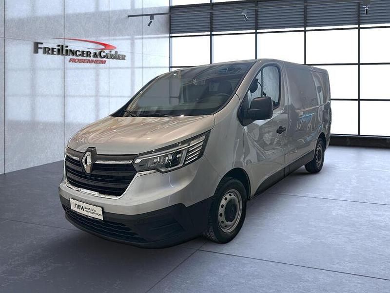Gebraucht Renault Trafic Komfort 150 PS (110 kW) 2023 Highland grey Van / Kleinbus