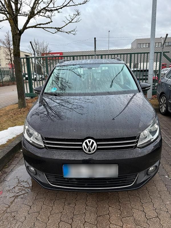 Gebraucht VW Touran 103 PS (75 kW) 2011 Schwarz Van / Kleinbus