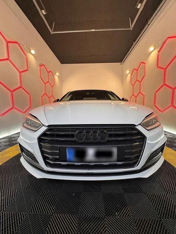 Gebraucht Audi A5 S-Line 190 PS (139 kW) 2018 Weiß Coupé