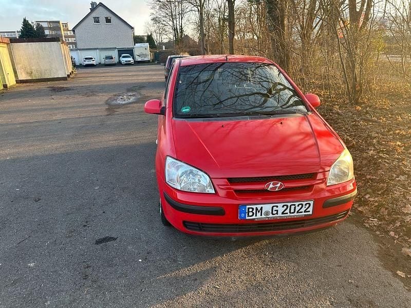 Rot Gebraucht 2003 Hyundai Getz Kleinwagen | 650 € (Superpreis) - Bild 1/4