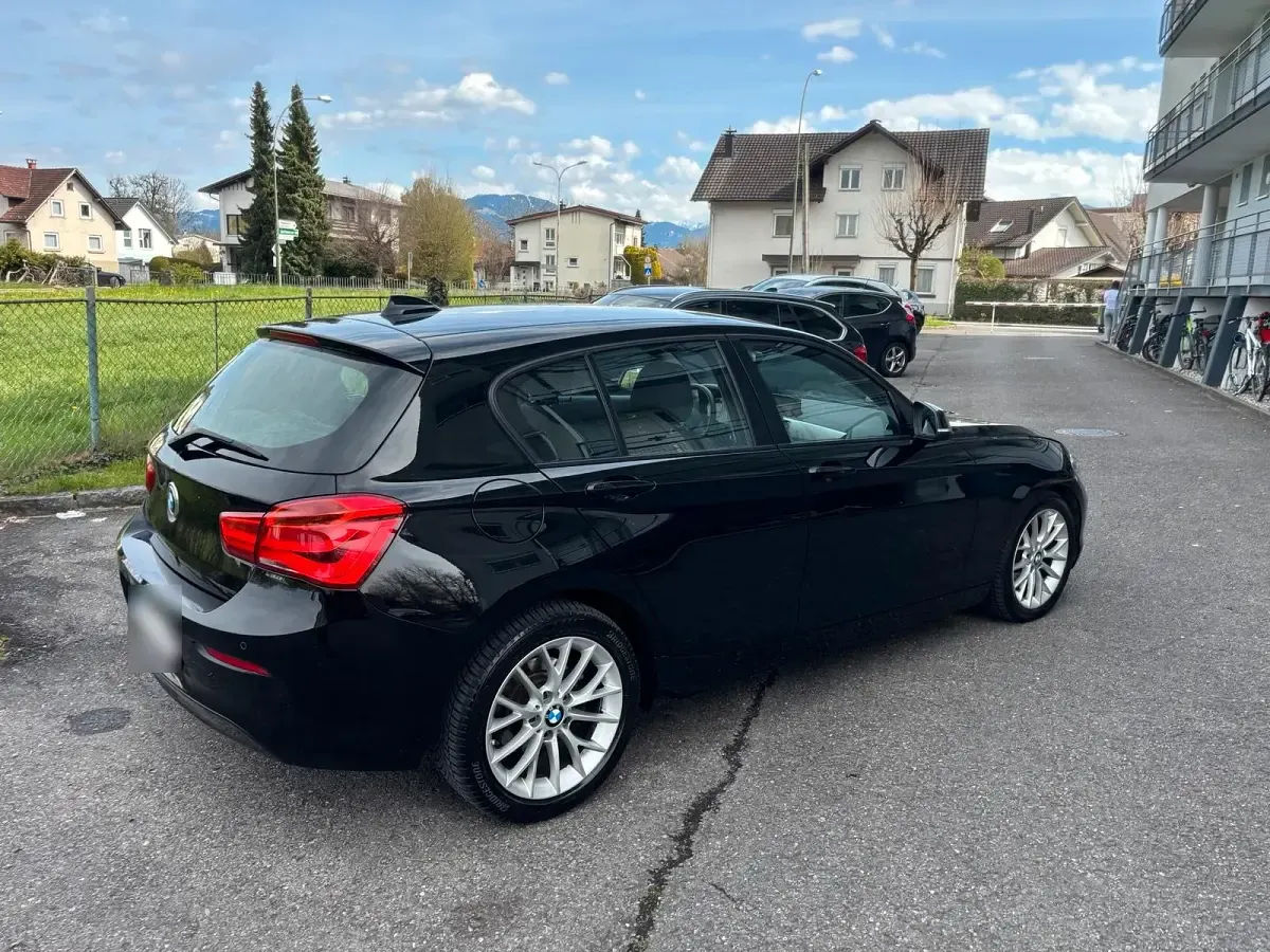 Gebraucht BMW 118 136 PS (100 kW) 2017 Schwarz Kleinwagen