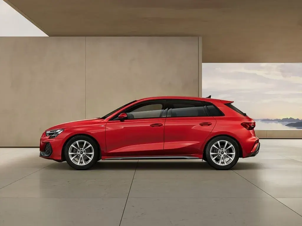 Neu Audi A3 S-Line 150 PS (110 kW) 2026 Rot Limousine