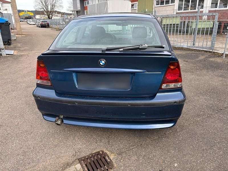 Gebraucht BMW 318 Compact 143 PS (105 kW) 2003 Kleinwagen
