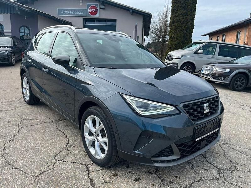 Gebraucht Seat Arona FR 110 PS (80 kW) 2024 Grau SUV