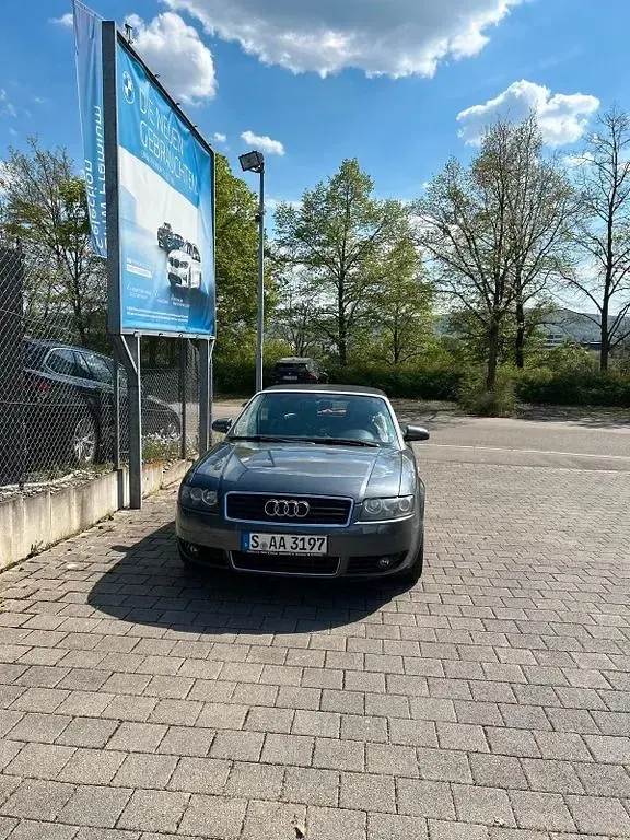 Gebraucht Audi A4 Cabriolet 163 PS (119 kW) 2005 Grau Cabrio
