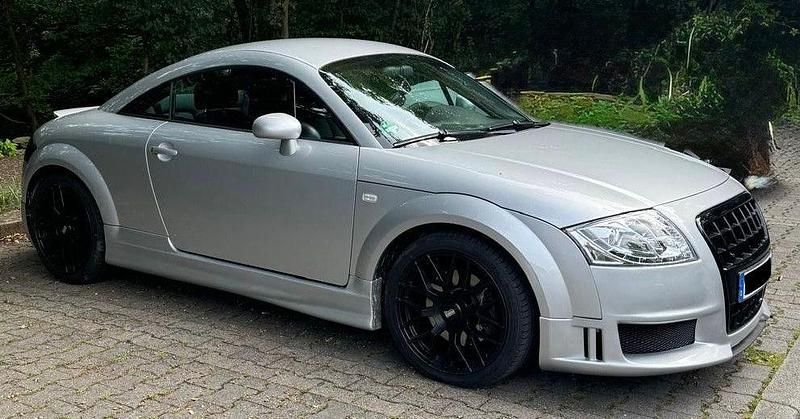 Gebraucht Audi TT Ambiente 150 PS (110 kW) 2003 Silber Coupé