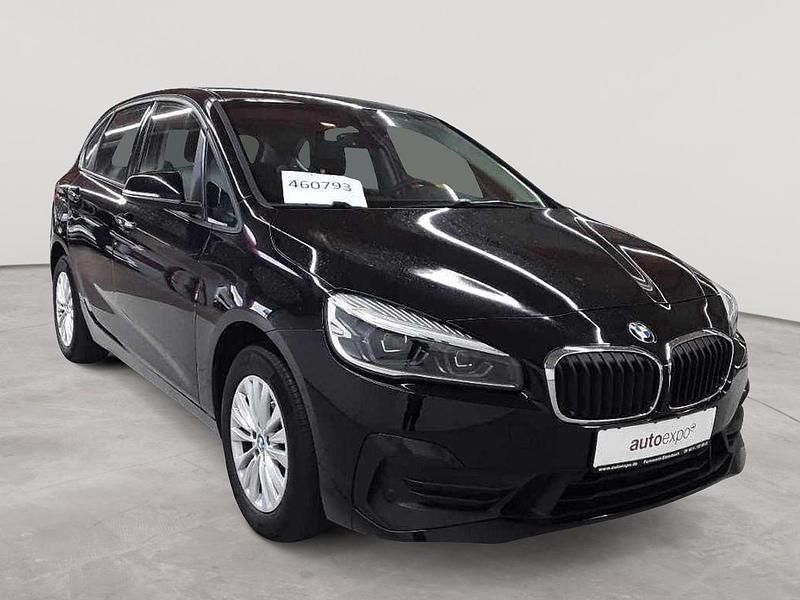 Schwarz uni Gebraucht 2021 BMW 218 Active Tourer Advantage Van / Kleinbus | 17.490 € (Guter Preis) - Bild 1/4