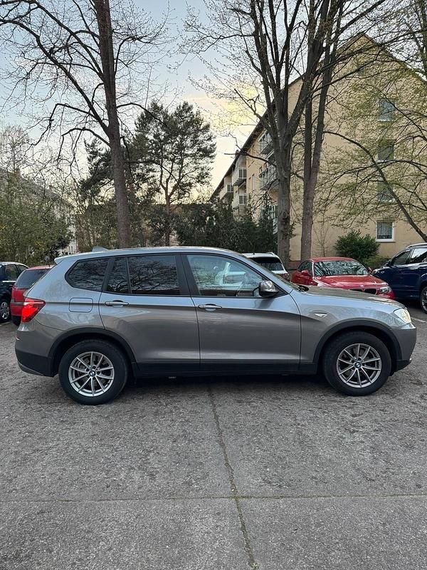 Gebraucht BMW X3 184 PS (135 kW) 2012 Grau SUV