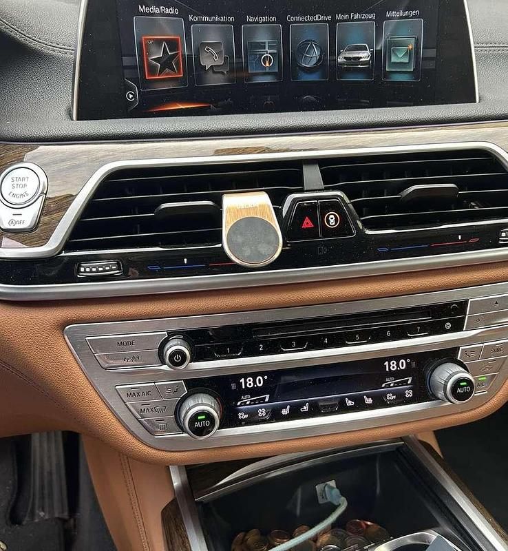 Gebraucht BMW 730L 265 PS (194 kW) 2017 Limousine