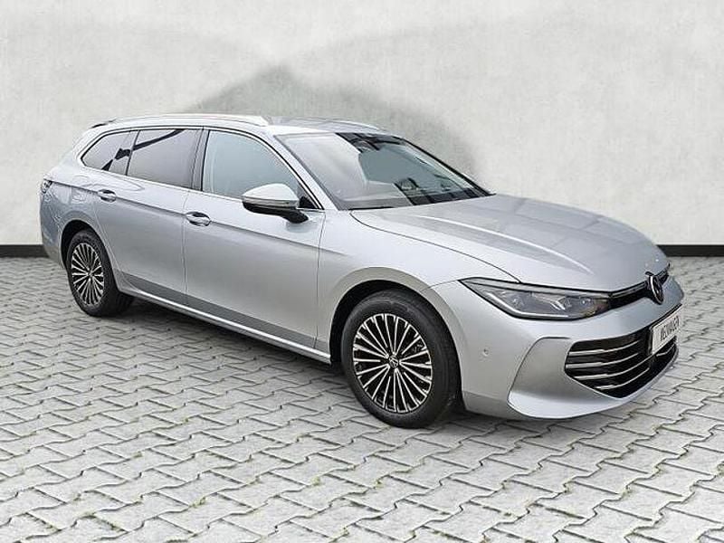 Andere Neu 2025 VW Passat Kombi | 42.175 € (Superpreis) - Bild 1/1