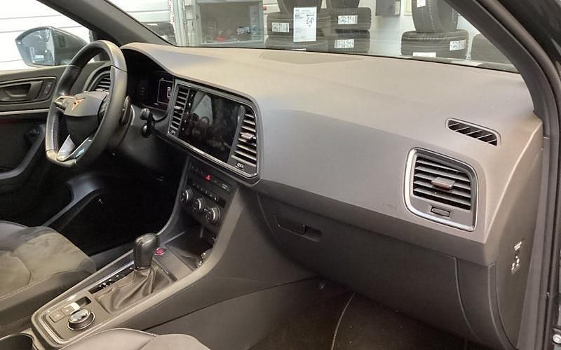 Gebraucht Cupra Ateca 300 PS (220 kW) 2024 Dark camouflage SUV