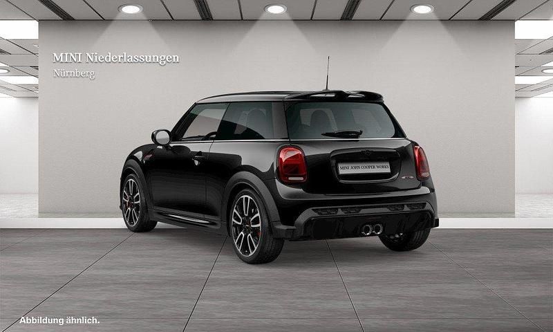 Gebraucht Mini John Cooper Works 231 PS (169 kW) 2023 Schwarz Kleinwagen