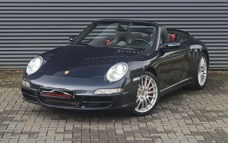 Grau Gebraucht 2008 Porsche 911 Carrera 4S Cabriolet Cabrio | 51.950 € (Fairer Preis) - Bild 1/4