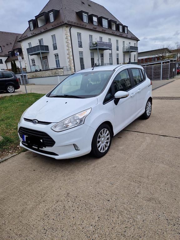 Weiß Gebraucht 2013 Ford B-MAX SYNC Edition Van / Kleinbus | 6.400 € (Fairer Preis) - Bild 1/4