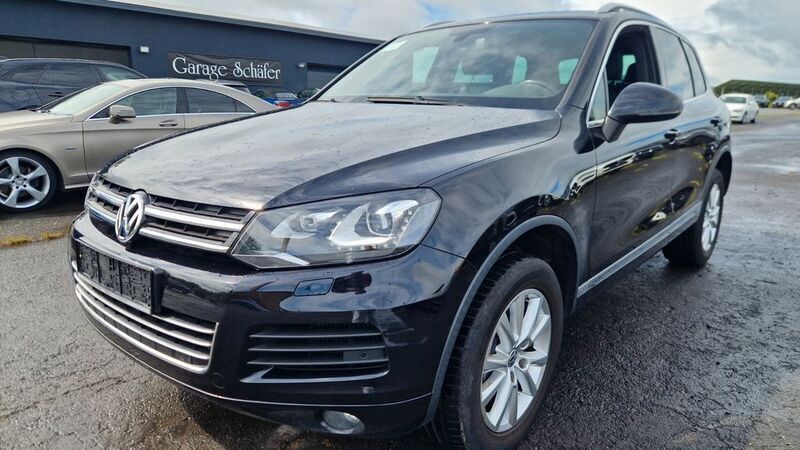 Schwarz Gebraucht 2012 VW Touareg SUV | 16.599 € (Fairer Preis) - Bild 1/4