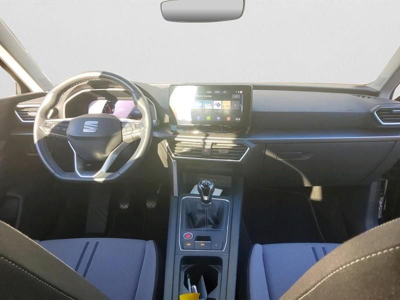 Gebraucht Seat Leon Style 150 PS (110 kW) 2022 Midnight schwarz metallic Kombi