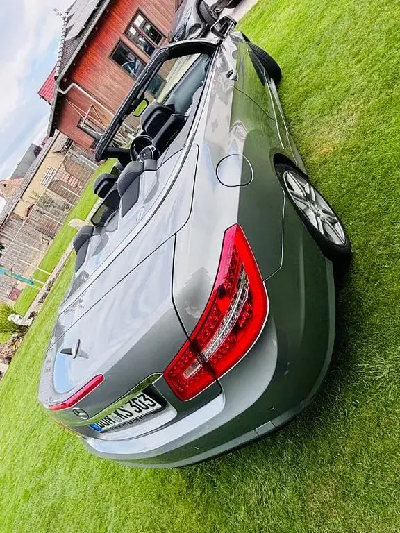 Gebraucht Mercedes E250 Avantgarde 204 PS (150 kW) 2012 Grau Cabrio