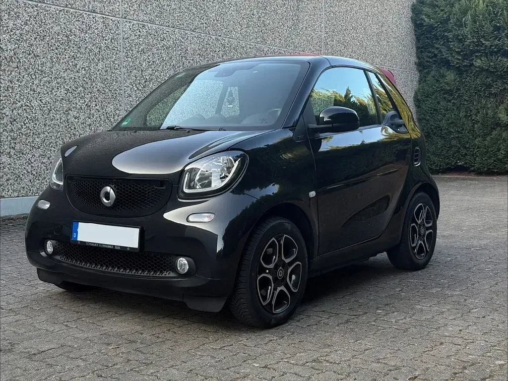 Gebraucht Smart ForTwo Cabrio Prime 90 PS (66 kW) 2018 Schwarz Cabrio