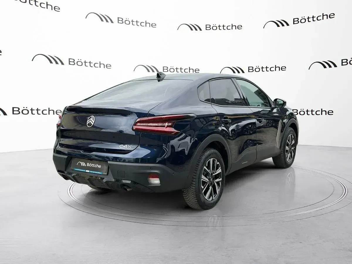 Neu Citroën C4 X 145 PS (106 kW) 2026 Lackierung new dark blue/typ a SUV