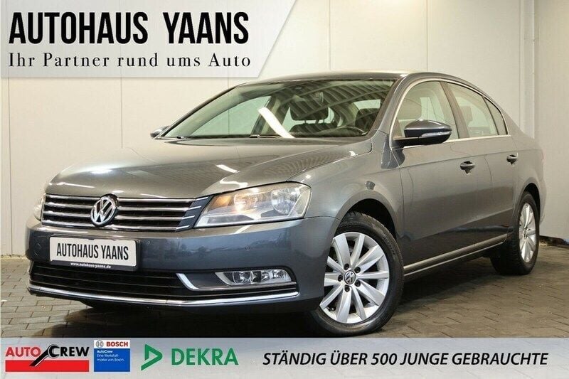 Islandgrau perleffekt Gebraucht 2012 VW Passat Comfortline Limousine | 9.989 € (Fairer Preis) - Bild 1/3