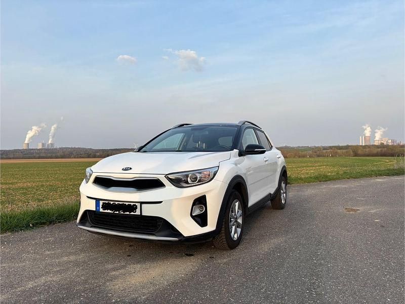 Gebraucht Kia Stonic Vision 84 PS (61 kW) 2019 Weiß SUV