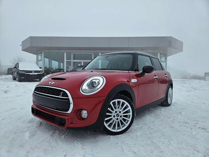 Gebraucht Mini Cooper S Coupé Chili 192 PS (141 kW) 2016 Rot Coupé