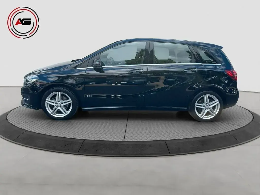 Gebraucht Mercedes B220 177 PS (130 kW) 2017 Schwarz Kleinwagen