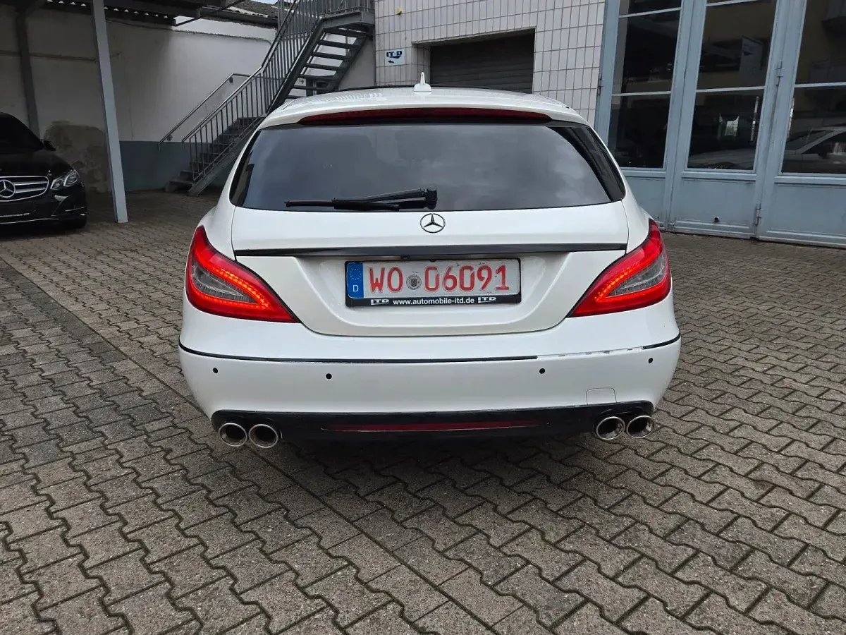 Gebraucht Mercedes CLS250 Shooting Brake 204 PS (150 kW) 2014 Weiß Kombi