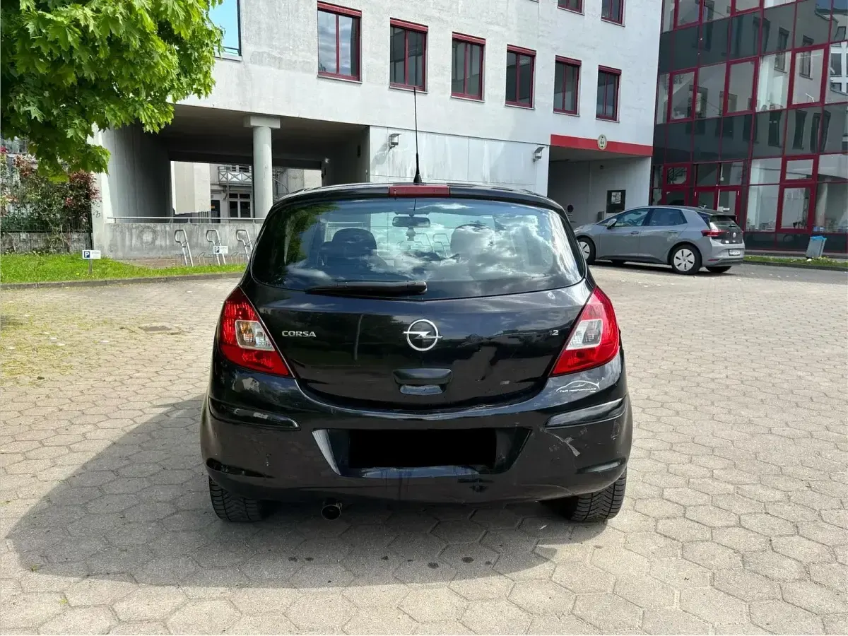 Gebraucht Opel Corsa 80 PS (58 kW) 2008 Schwarz Kleinwagen