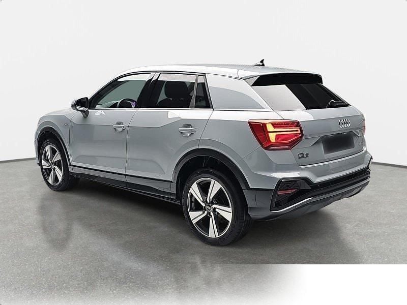 Neu Audi Q2 S-Line 150 PS (110 kW) 2025 Metallic SUV