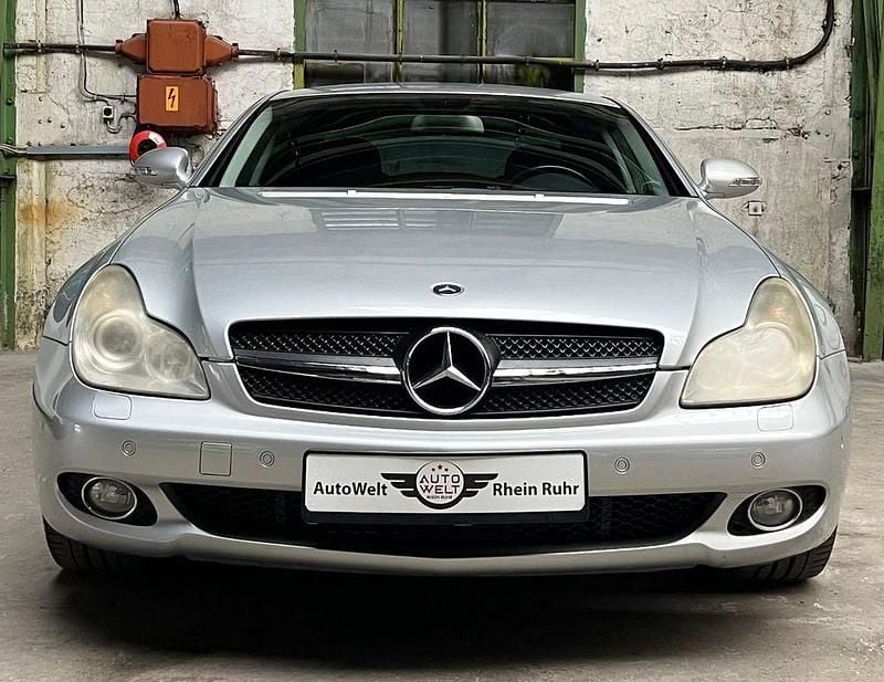 Gebraucht Mercedes CLS350 272 PS (200 kW) 2007 Silber Limousine
