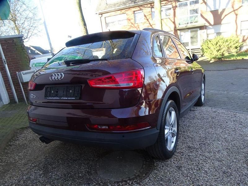 Gebraucht Audi Q3 Comfort 150 PS (110 kW) 2017 Rot SUV
