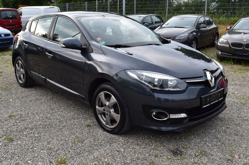 Grau Gebraucht 2014 Renault Mégane III Initiale Paris Limousine | 4.790 € (Guter Preis) - Bild 1/4