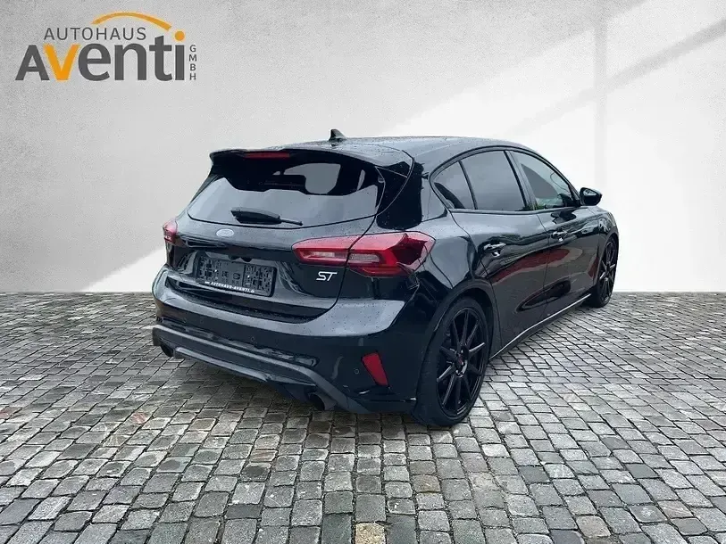Gebraucht Ford Focus ST 280 PS (205 kW) 2024 Schwarz Limousine