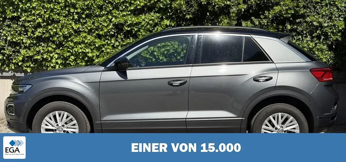 Gebraucht VW T-Roc Style 150 PS (110 kW) 2020 Grau metallic SUV