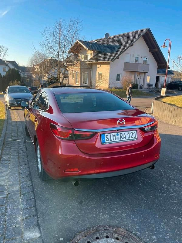 Gebraucht Mazda 6 175 PS (128 kW) 2013 Rot Limousine