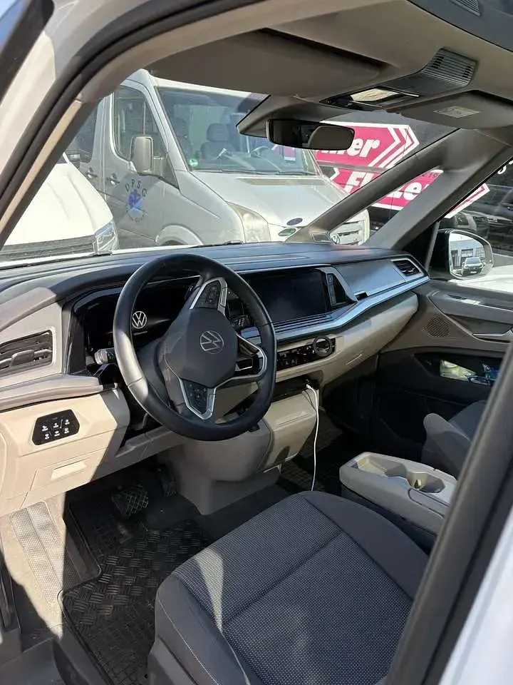 Gebraucht VW Multivan Life 204 PS (150 kW) 2023 Van / Kleinbus