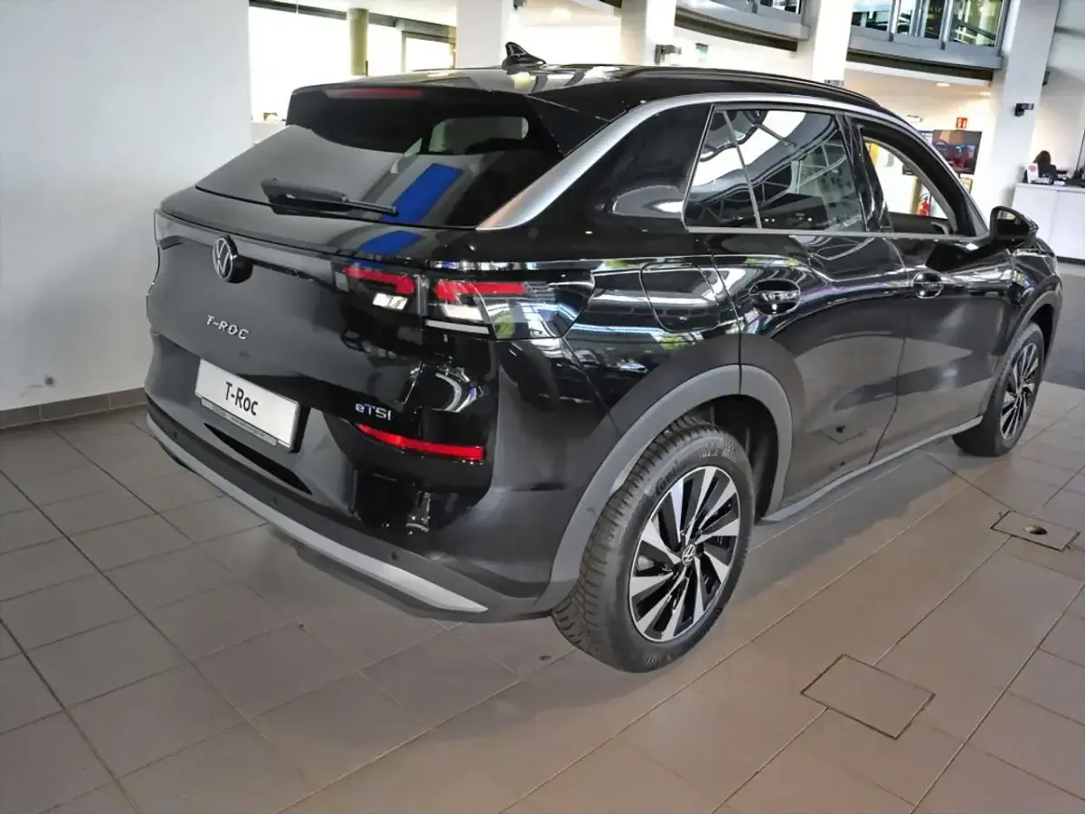 Neu VW T-Roc Comfortline 116 PS (85 kW) 2026 Grenadillschwarz SUV