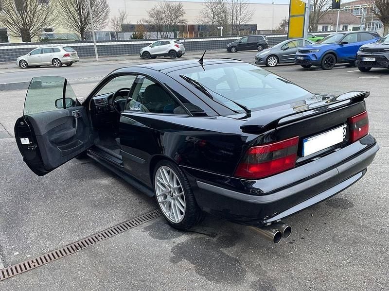 Gebraucht Opel Calibra 136 PS (100 kW) 1996 Schwarz Coupé