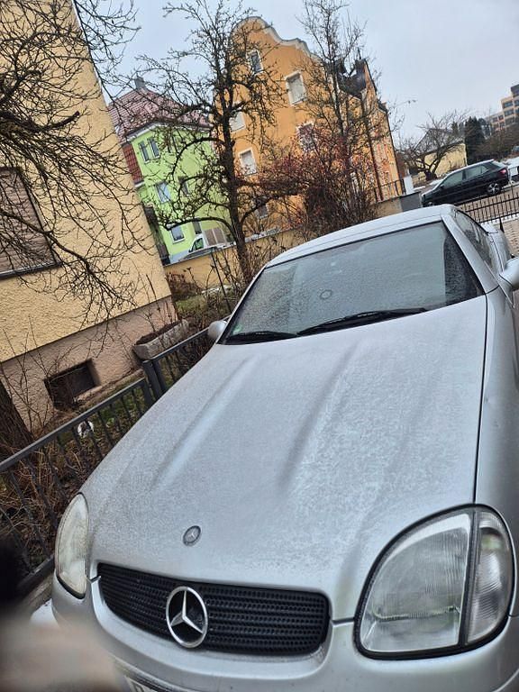 Gebraucht Mercedes SLK230 193 PS (141 kW) 1999 Schwarz Cabrio