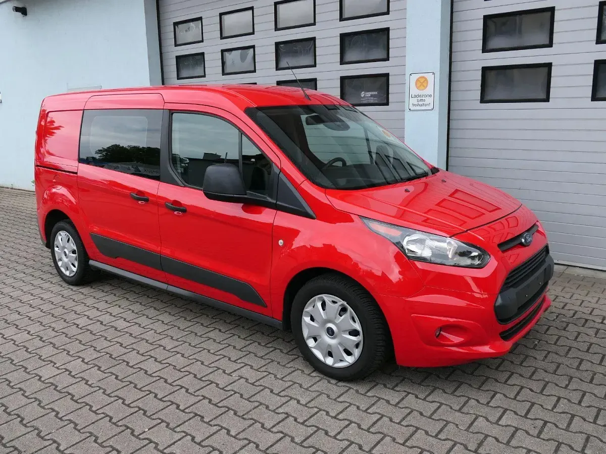 Gebraucht Ford Transit Trend 101 PS (74 kW) 2017 Rot Kombi