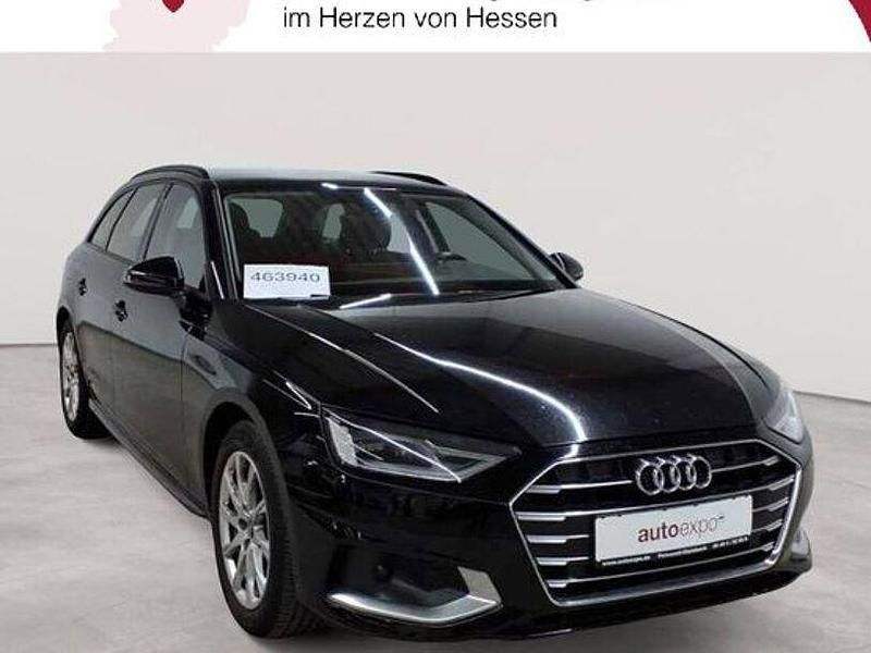 Brillantschwarz Gebraucht 2022 Audi A4 Advanced Kombi | 15.890 € (Fairer Preis) - Bild 1/4