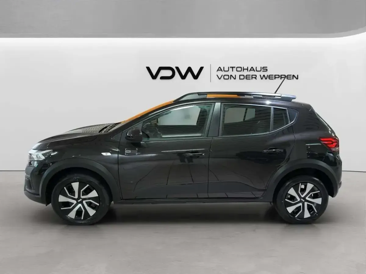 Ny Dacia Sandero Expression 91 HK (66 kW) 2026 Sort Hatchback