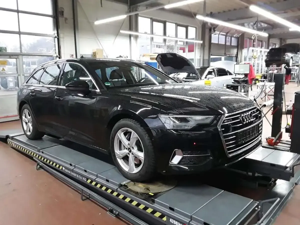 Gebraucht Audi A6 Sport 286 PS (210 kW) 2022 Schwarz Kombi