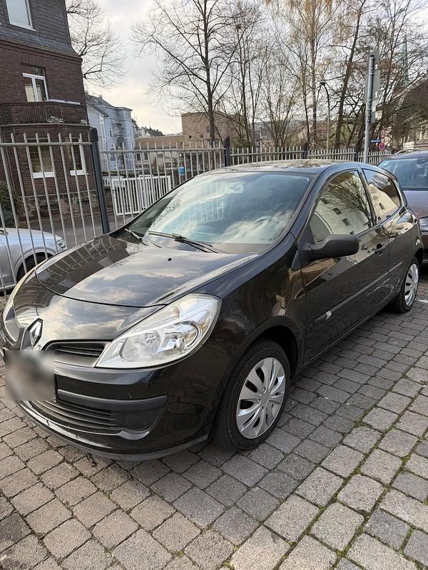 Gebraucht Renault Clio II 75 PS (55 kW) 2006 Schwarz Kleinwagen