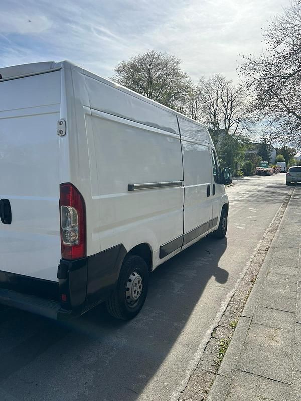 Gebraucht Peugeot Boxer 120 PS (88 kW) 2008 Weiß Van