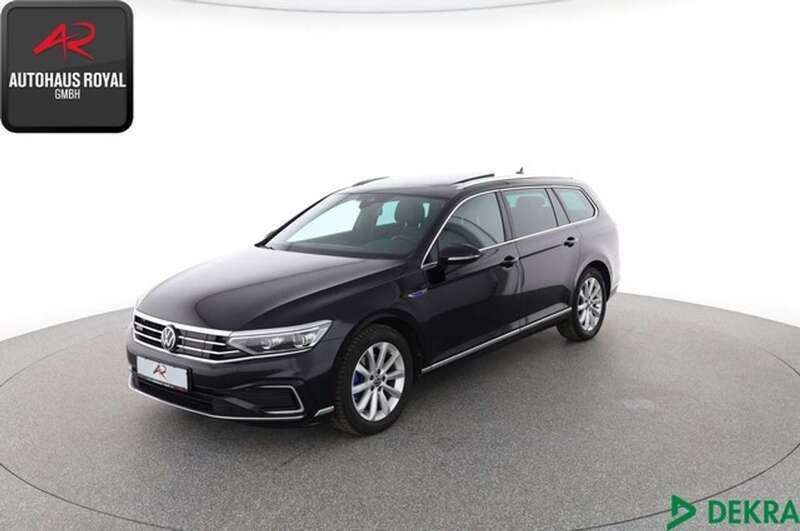 Schwarz Gebraucht 2021 VW Passat GTE Kombi | 23.480 € (Fairer Preis) - Bild 1/4