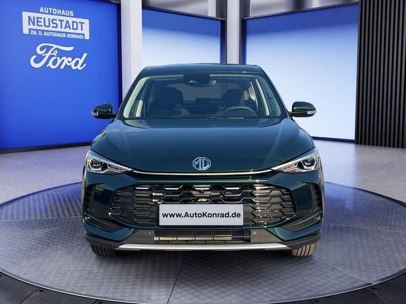Neu MG ZS 116 PS (85 kW) 2025 Emerald green SUV