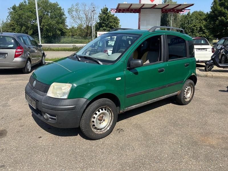 Grün Gebraucht 2005 Fiat Panda 4x4 Trekking Kleinwagen | 1.900 € (Fairer Preis) - Bild 1/4